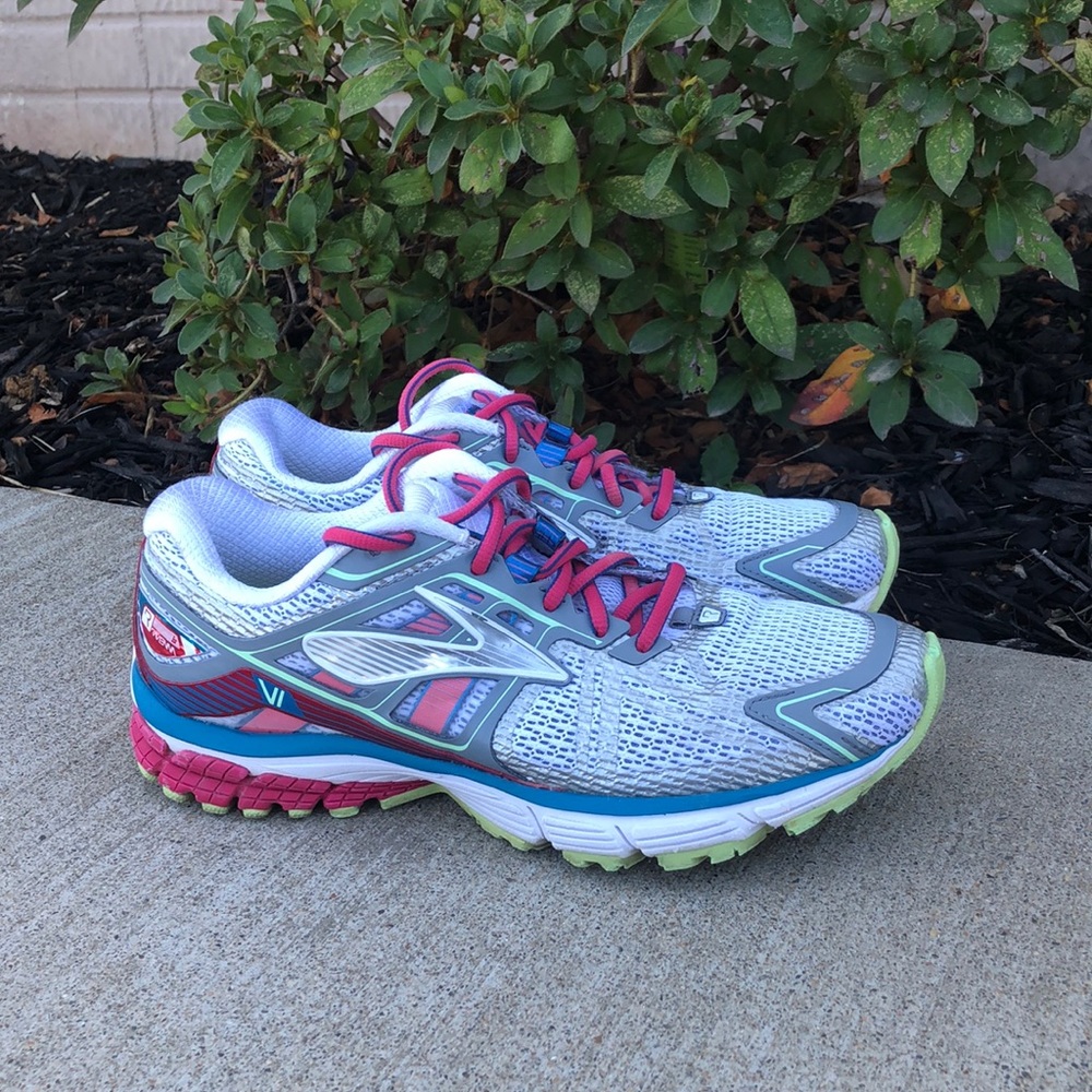 Brooks Ravenna shoes